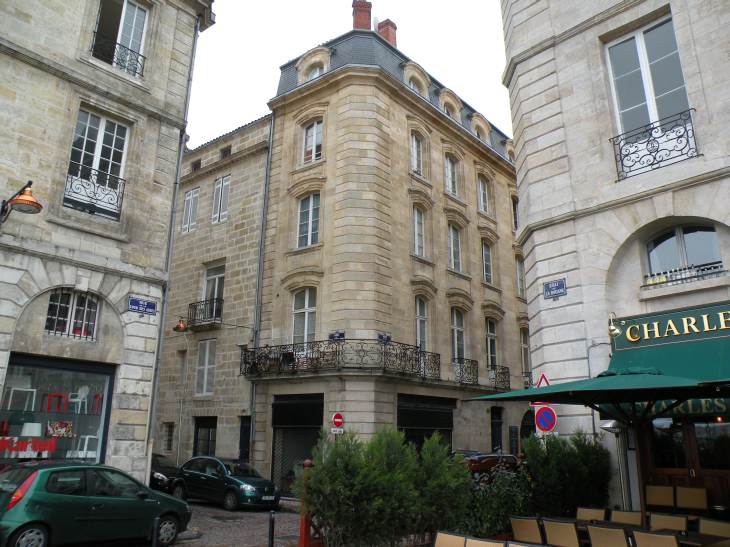  Rue de la Cour des Aides et rue du Quai Bourgeois